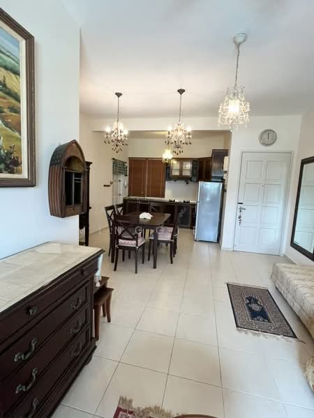 Kondominium untuk Dijual di Desa Airmas Condominium - Minggie . - Dining Room - PropertyGuru.com.my