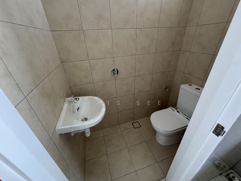 Semi-Detached House for Rent in Bandar Gamuda Gardens (Rawang) - Chris See - Bathroom - PropertyGuru.com.my