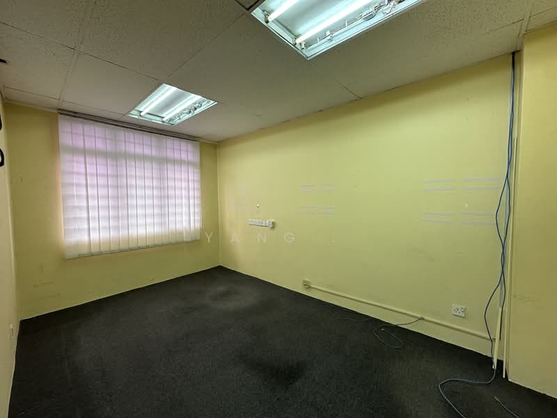 Shop for Rent in Taman Ampang Utama (Ampang) - Yang . - Interior - PropertyGuru.com.my
