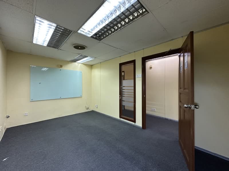 Shop for Rent in Taman Ampang Utama (Ampang) - Yang . - PropertyGuru.com.my