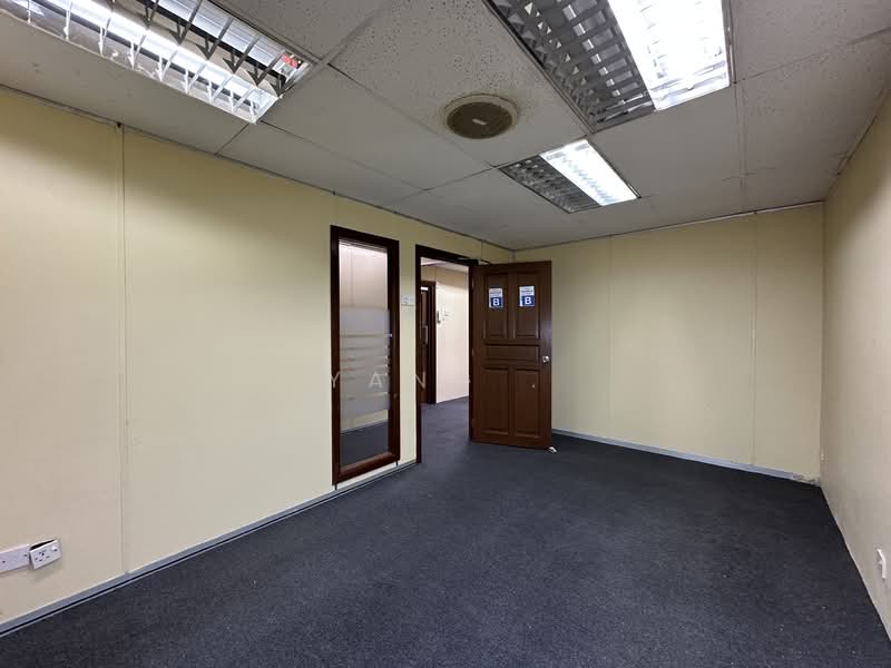Shop for Rent in Taman Ampang Utama (Ampang) - Yang . - PropertyGuru.com.my