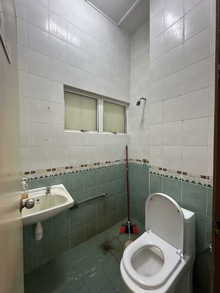 Shop for Rent in Taman Ampang Utama (Ampang) - Yang . - PropertyGuru.com.my