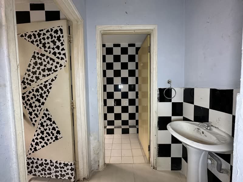 Shop for Rent in Taman Ampang Utama (Ampang) - Yang . - PropertyGuru.com.my