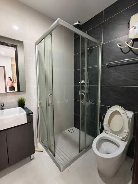 Condominium for Rent at Bay Point @ Country Garden Danga Bay - Jessy Koh - Bathroom - PropertyGuru.com.my