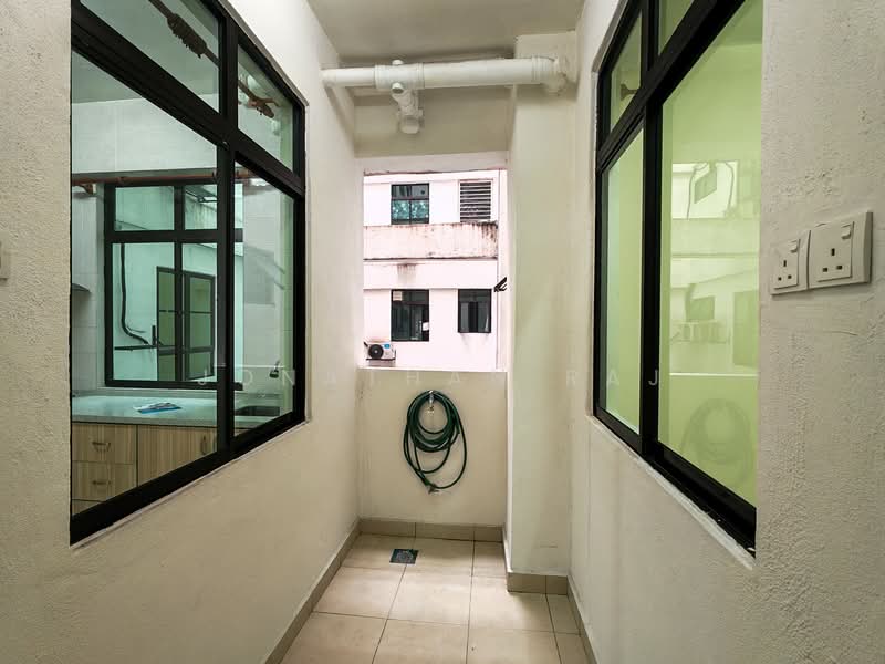 Kondominium untuk Dijual di Park 51 Residency - Jonathan Raj - Kitchen - PropertyGuru.com.my
