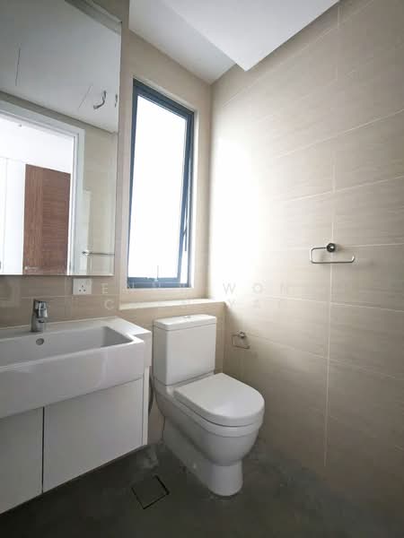Kondominium untuk Dijual di The Astaka @ 1 Bukit Senyum - Kenny Wong Chen Yao - Bathroom - PropertyGuru.com.my