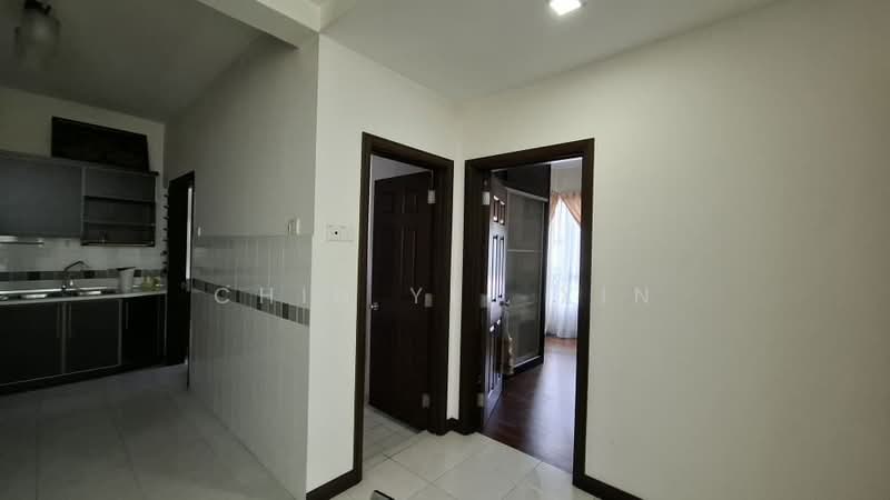 Condominium for Rent at Nadia Parkfront - Chin Yee Xin - Kitchen - PropertyGuru.com.my