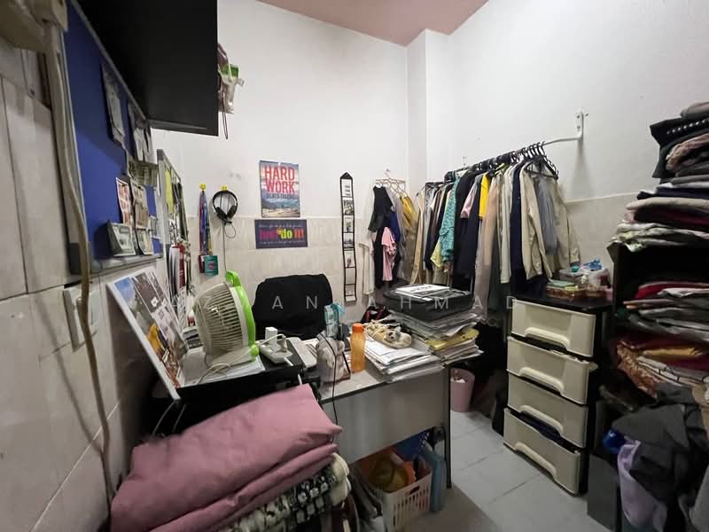 Semi-Detached House for Sale in Bandar Tasik Puteri (Rawang) - Azman Ahmad - PropertyGuru.com.my