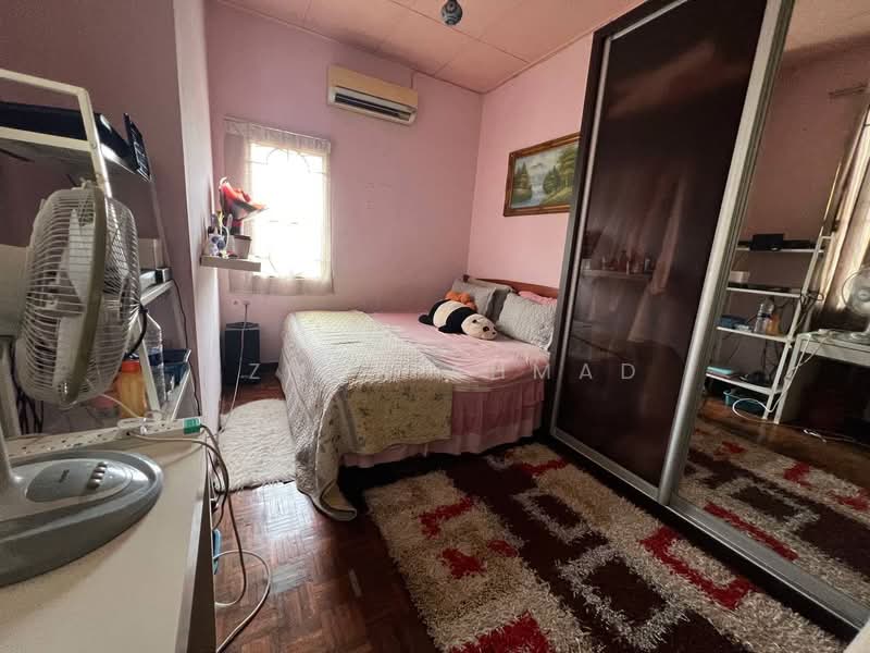 Semi-Detached House for Sale in Bandar Tasik Puteri (Rawang) - Azman Ahmad - PropertyGuru.com.my