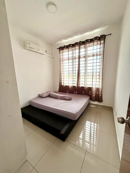 Servis Apartment untuk Dijual di Larkin Heights - Chen Shieh Yu - Bedroom - PropertyGuru.com.my