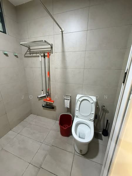 Servis Apartment untuk Disewa di Luminari - Jordan Voon - Bathroom - PropertyGuru.com.my