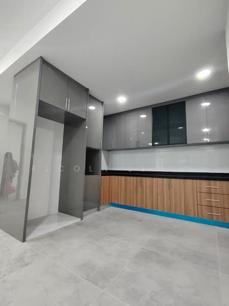 Kondominium untuk Disewa di SkyVogue - Elcoln Leong - Kitchen - PropertyGuru.com.my