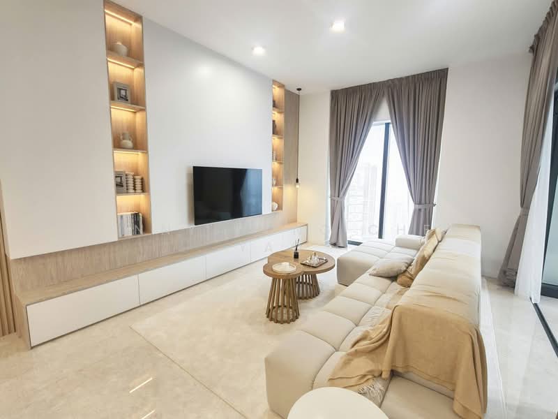 Servis Apartment untuk Dijual di The Astaka @ 1 Bukit Senyum - Kenny Wong Chen Yao - Living Room - PropertyGuru.com.my