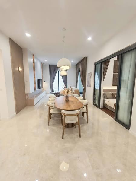 Servis Apartment untuk Dijual di The Astaka @ 1 Bukit Senyum - Kenny Wong Chen Yao - Living Room - PropertyGuru.com.my