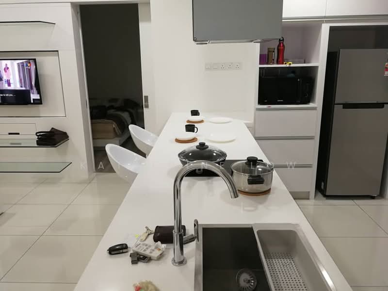 Servis Apartment untuk Dijual di Southkey Mosaic - Katherine Low - Kitchen - PropertyGuru.com.my