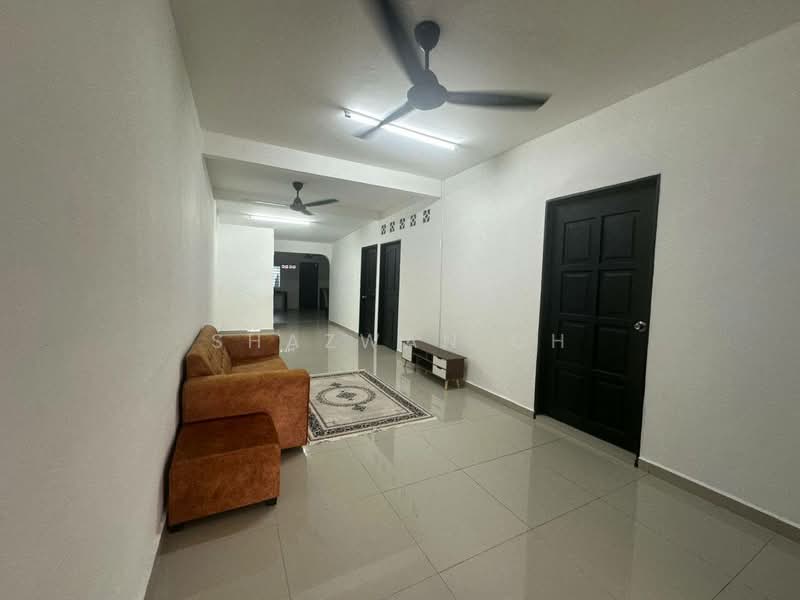1-storey Terraced House for Rent in Taman Greenwood (Batu Caves) - Shazwan CH - Living Room - PropertyGuru.com.my