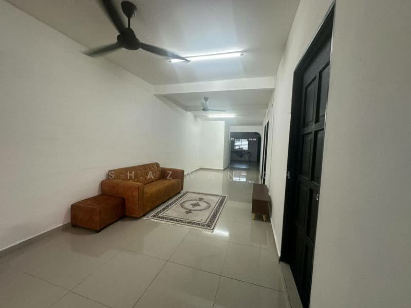 1-storey Terraced House for Rent in Taman Greenwood (Batu Caves) - Shazwan CH - Living Room - PropertyGuru.com.my