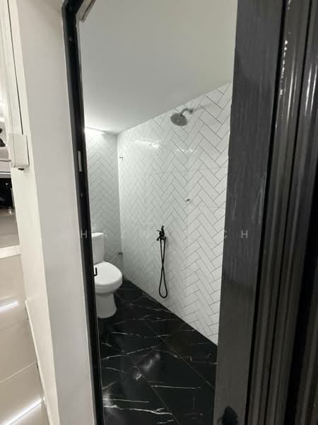 1-storey Terraced House for Rent in Taman Greenwood (Batu Caves) - Shazwan CH - Bathroom - PropertyGuru.com.my