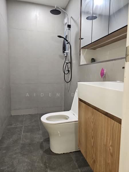 Servis Apartment untuk Disewa di Arcoris Residences - Aiden Dang - Bathroom - PropertyGuru.com.my