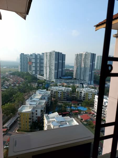 Apartment for Sale at Bayu Puteri 3 - Katherine Low - Exterior - PropertyGuru.com.my