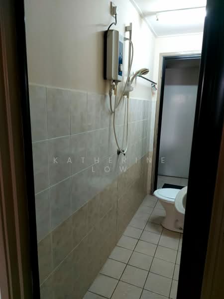 Apartment for Sale at Bayu Puteri 3 - Katherine Low - Bathroom - PropertyGuru.com.my