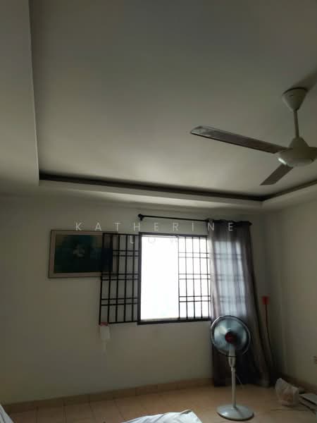 Apartment for Sale at Bayu Puteri 3 - Katherine Low - Bedroom - PropertyGuru.com.my
