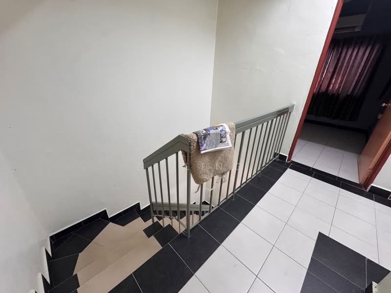 Rumah Teres 2 Tingkat untuk Dijual di Taman Puchong Intan (Puchong) - EE Ling - Interior - PropertyGuru.com.my
