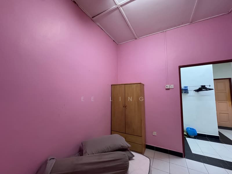 Rumah Teres 2 Tingkat untuk Dijual di Taman Puchong Intan (Puchong) - EE Ling - Bedroom - PropertyGuru.com.my