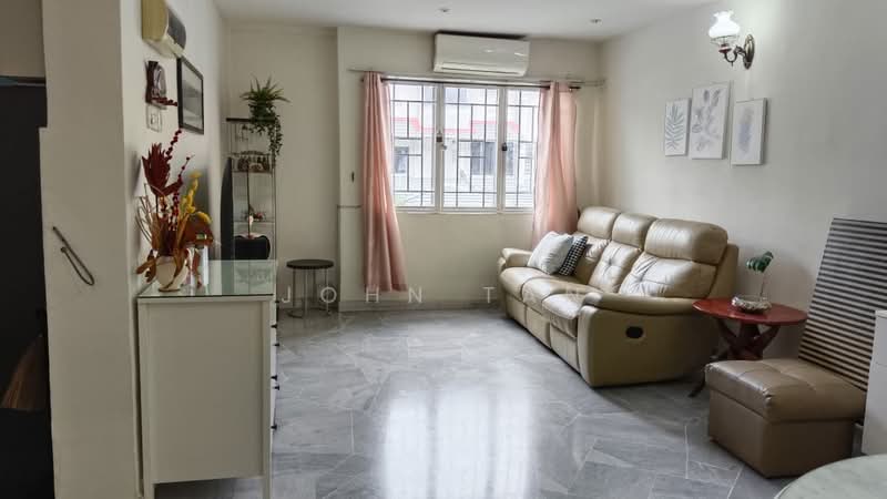 Townhouse for Rent in Bukit Jalil (Kuala Lumpur) - John Tan - Living Room - PropertyGuru.com.my