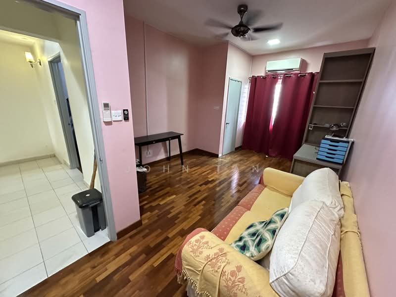 Townhouse for Rent in Bukit Jalil (Kuala Lumpur) - John Tan - Living Room - PropertyGuru.com.my