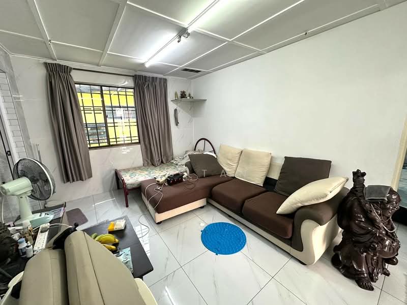 Rumah Teres 2 Tingkat untuk Dijual di Taman Rinting (Masai) - CS Tan - Living Room - PropertyGuru.com.my