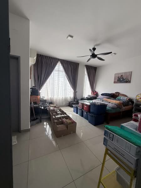 2-storey Terraced House for Sale in Taman Mutiara Rini (Skudai) - Ariff Azmi - Bedroom - PropertyGuru.com.my