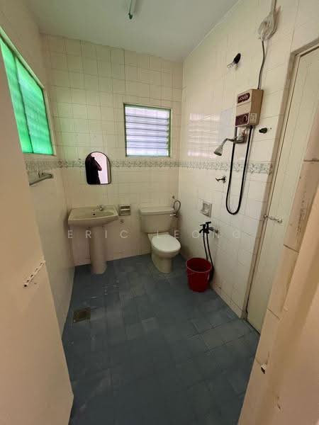 1-storey Terraced House for Sale in SS3 (Petaling Jaya) - Eric Leong - Bathroom - PropertyGuru.com.my