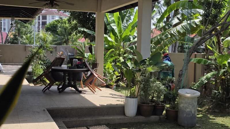 Rumah Berkembar untuk Dijual di Kota Kemuning (Shah Alam) - J J - PropertyGuru.com.my