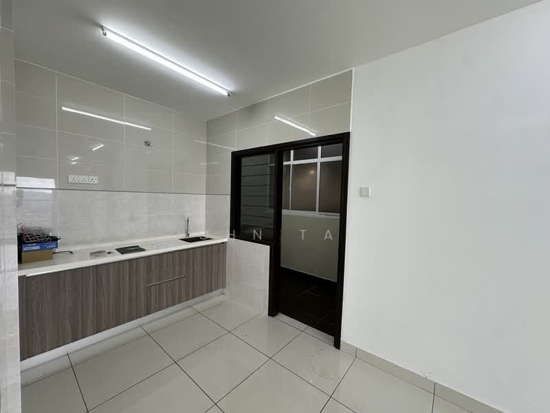 Condominium for Rent at Paraiso Residence @ The Earth - John Tan - Kitchen - PropertyGuru.com.my