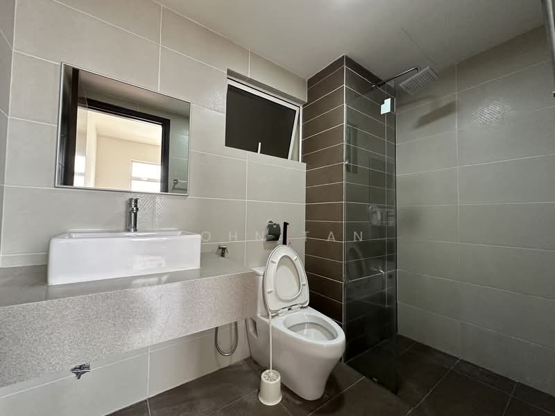 Condominium for Rent at Paraiso Residence @ The Earth - John Tan - Bathroom - PropertyGuru.com.my