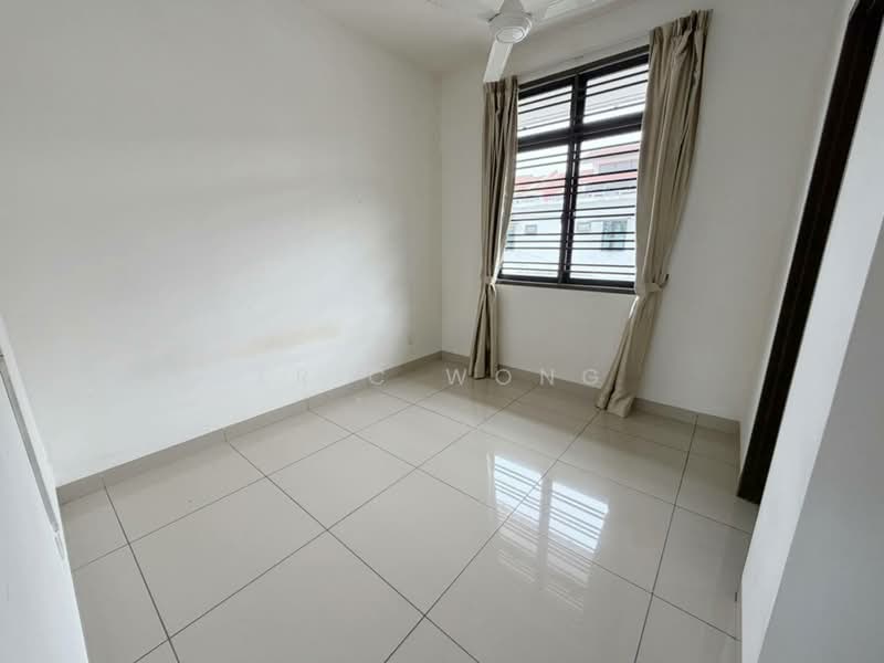 2-storey Terraced House for Sale in Taman Pelangi Indah (Ulu Tiram) - Eric Wong - PropertyGuru.com.my