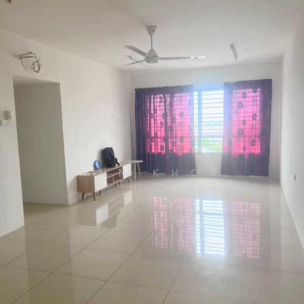 Pangsapuri untuk Disewa di The Park @ Mak Mandin - Ann Khor - Living Room - PropertyGuru.com.my