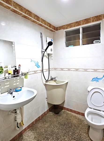 Kondominium untuk Dijual di Greenlane Park - Li Fang - Bathroom - PropertyGuru.com.my