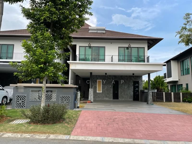Rumah Berkembar untuk Dijual di Setia Eco Glades (Cyberjaya) - Eric Yap - Exterior - PropertyGuru.com.my