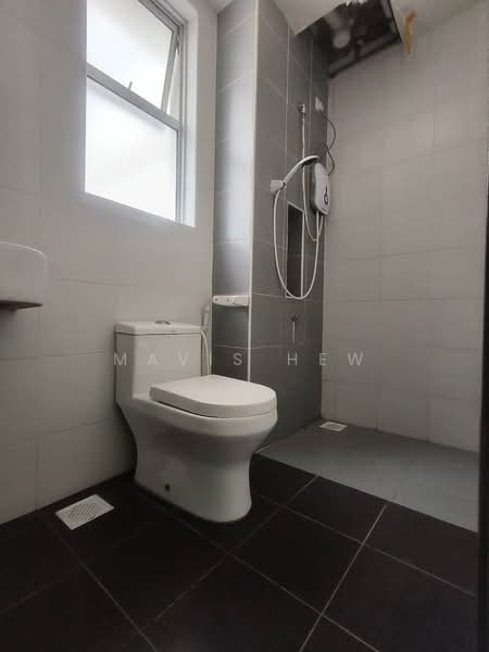Service Residence for Rent at The Aliff Residences (Alif Utama) - Mavis Hew - Bathroom - PropertyGuru.com.my
