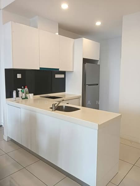 Servis Apartment untuk Disewa di Avara - John Tan - Kitchen - PropertyGuru.com.my