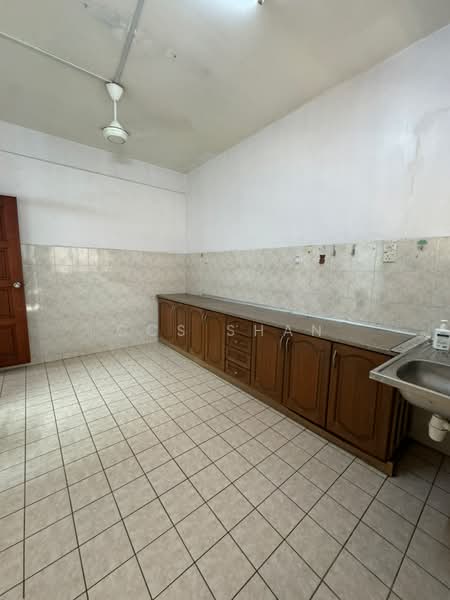 2.5-storey Terraced House for Sale in Bandar Utama (Selangor) - CCS Shan - PropertyGuru.com.my