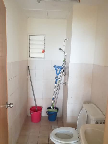 Condominium for Sale at Koi Tropika - Chow Kok Toong - Bathroom - PropertyGuru.com.my