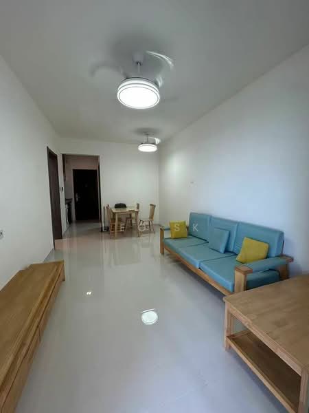 Pangsapuri untuk Disewa di Starview Bay @ Forest City - Leo SK - Living Room - PropertyGuru.com.my