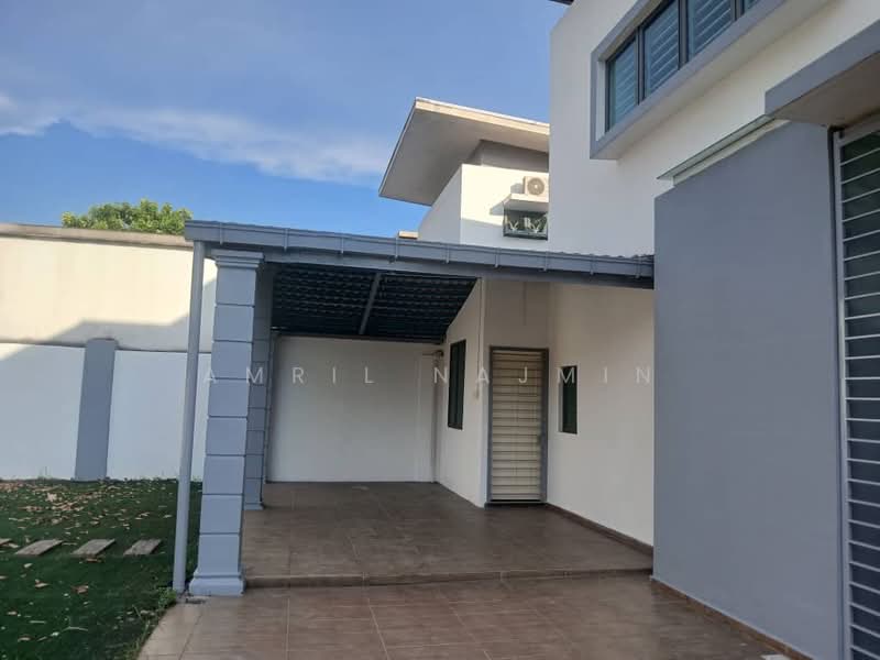 Semi-Detached House for Sale in Seksyen 7 (Shah Alam) - Amril Najmin - PropertyGuru.com.my