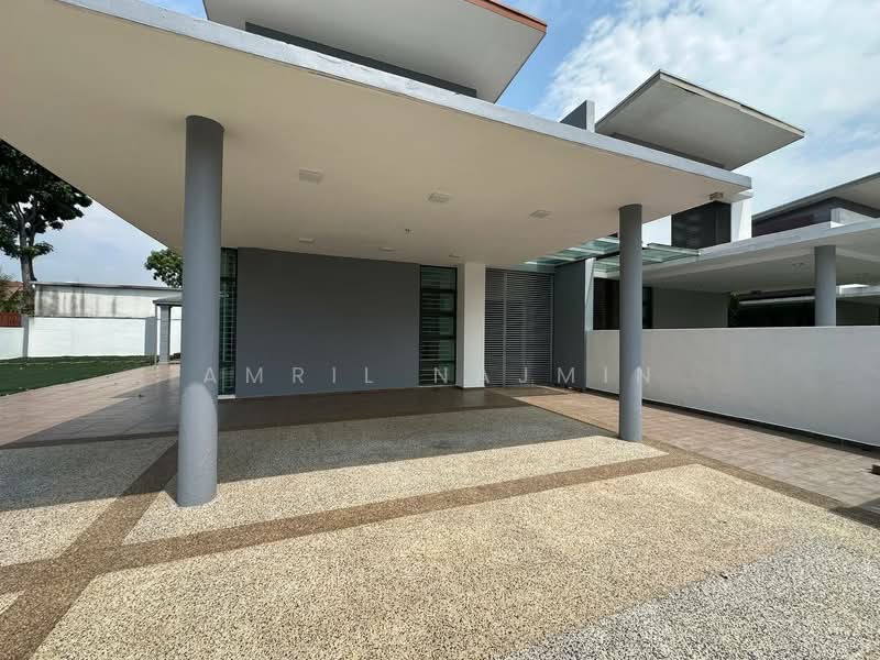 Semi-Detached House for Sale in Seksyen 7 (Shah Alam) - Amril Najmin - PropertyGuru.com.my