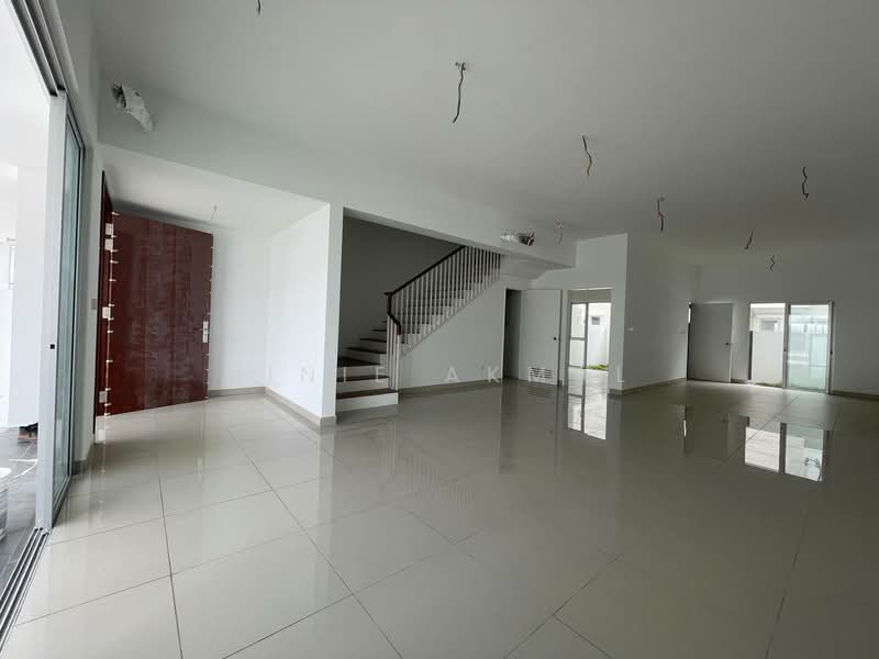 2-storey Terraced House for Sale in Bandar Gamuda Cove (Dengkil) - Dinie Akmal - PropertyGuru.com.my