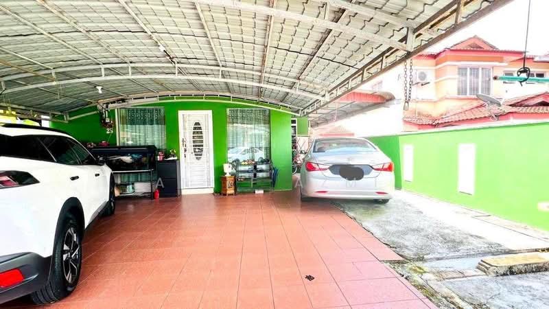 2-storey Terraced House for Sale in Kota Tinggi (Johor) - Ariff Azmi - Exterior - PropertyGuru.com.my