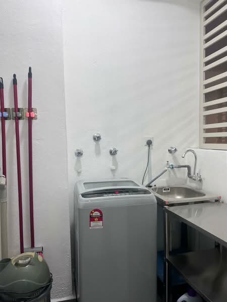 Service Residence for Sale at Pinnacle Sri Petaling - Jovane Por - Interior - PropertyGuru.com.my